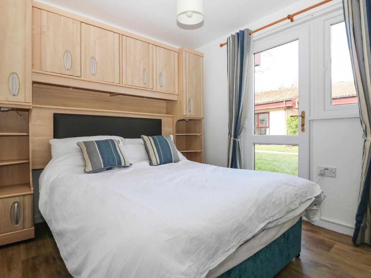 Holiday home Miles Retreat